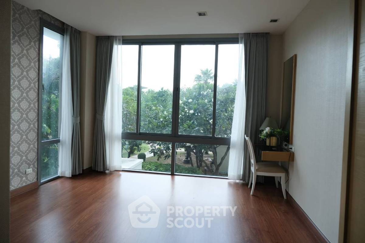 picture 3-BR Condo at Casalunar Paradiso in Saen Suk (ID 2418396) - 12/13