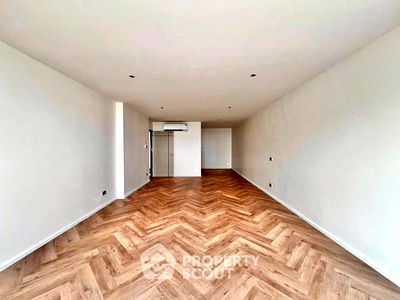 Condos for sale 700 Year Sports Arena Chiang Mai : 2-BR Condo at Vieng Ping Mansion close to Chiang Mai University (ID 2417277)