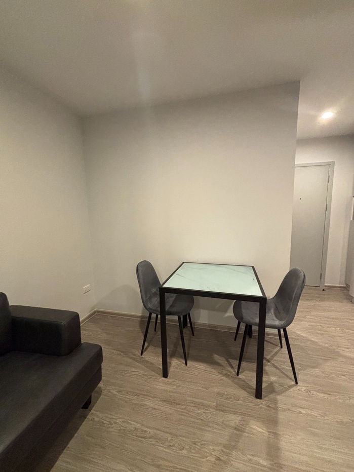 picture For rent Regent Home Bangna, Near BTS Bangna, 7th floor, owner speaks English - 4/13