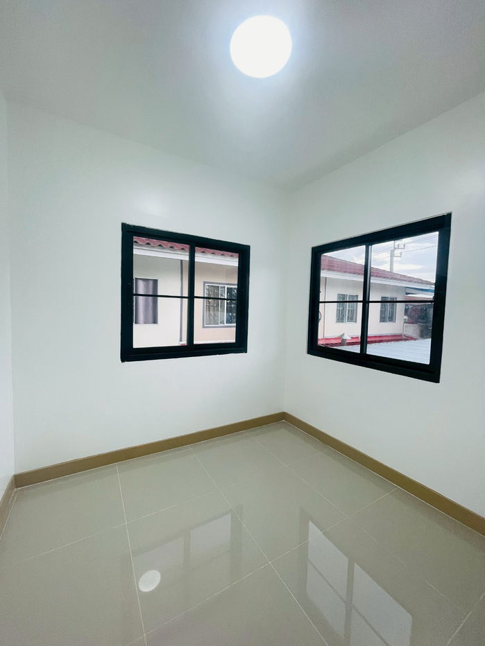 รูป ขายทาวน์เฮ้าส์ 2 ชั้น หมู่บ้านพฤกษา 45 ถนนวัดลาดปลาดุก หลังมุม ถนนเมน ค้าขายได้ รถประจำทางผ่านหน้าหมู่บ้าน ราคาพิเศษเพียง 2.99 ล้านบาท ฟรีโอน - รูปที่ 19/20