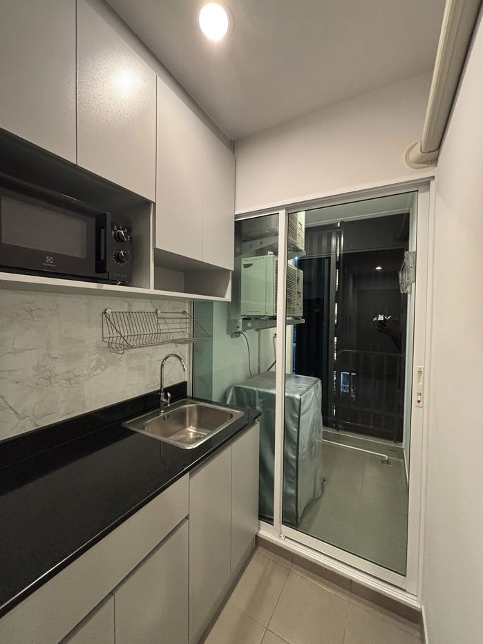 picture For rent Regent Home Bangna, Near BTS Bangna, 7th floor, owner speaks English - 11/13