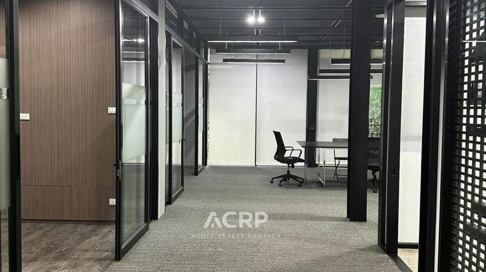 picture Office for rent, Bangna location, Soi Lasalle 41, near Bearing BTS station. - 8/9