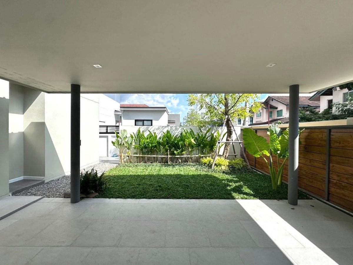 picture Two-story pool villa for sale 3 bedrooms 4 bathrooms and 3 parkings. - 3/23