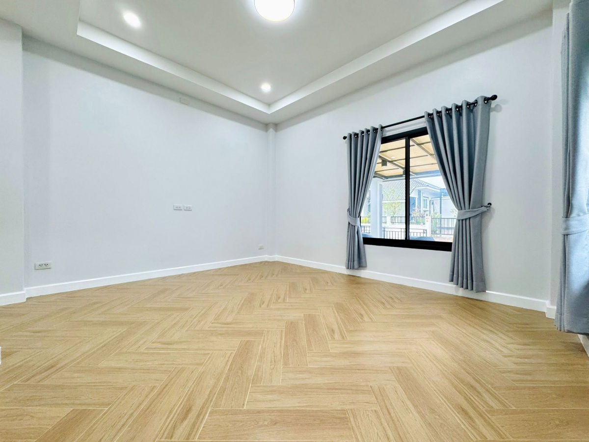 รูป ขายบ้านเดี่ยวชั้นเดียว  2 ห้องนอน  2 ห้องน้ำ  1 ห้องครัว  1 ที่จอดรถ - รูปที่ 10/15