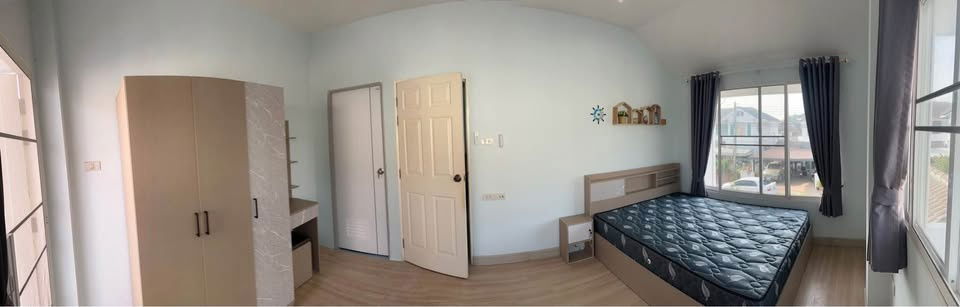 picture  Two storey house for rent with 3 bedrooms,2 toilets and 1 kitchen.  - 7/16