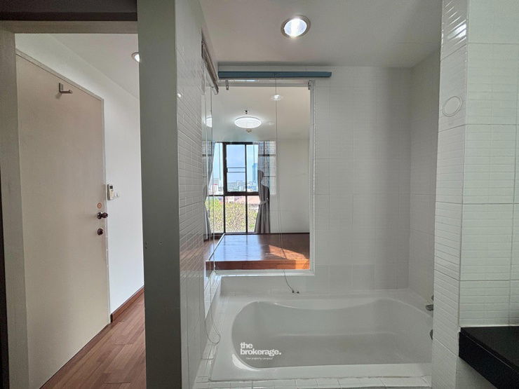 รูป ขายด่วน!! ไอดีโอ ลาดพร้าว 5 2ห้องนอน 2ห้องน้ำ 56ตรม. 4.79 ลบ. เท่านั้น!! Line : @thebrokerage - รูปที่ 10/28