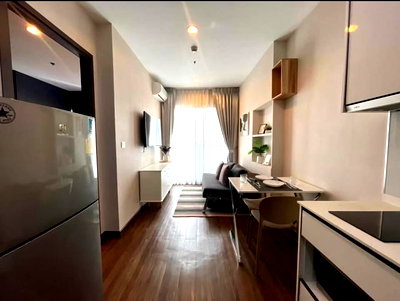 Condos for rent : C                       Ekkamai 