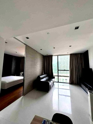 Condos for rent : ST389 For Rent – The Bangkok Sathorn | Next to BTS Surasak