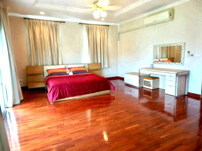 Houses for rent : LB098 For Rent: 2-Storey Single House at Bann Lumpini Suanluang Rama 9