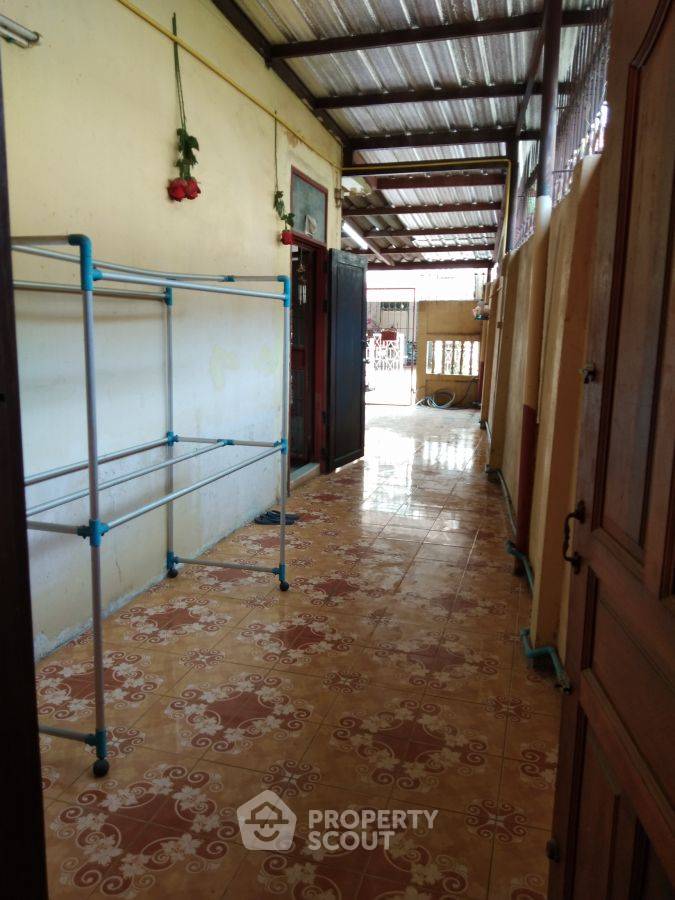 picture 2-BR House at Yucharoen Vipavadee Village near BTS Kasetsart University (ID 2450662) - 3/10