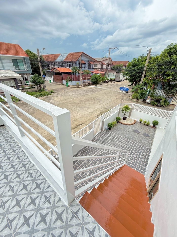 รูป ทาวน์เฮ้าส์ 2 ชั้น บัวทอง 4 หลังมุม | 33 ตร.วา | ถนนเมน ต่อเติมจัดเต็ม | 2.79 ลบ. ฟรีโอน!  - รูปที่ 6/20