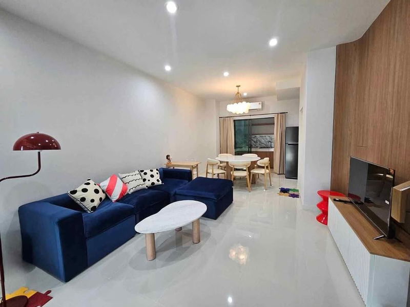 ทาวน์โฮมให้เช่า : 🏡✨ ให้เช่าด่วน! ทาวน์โฮม 3 ชั้น บ้านกลางเมือง พระราม 9 - กรุงเทพกรีฑา (3 นอน 3 น้ำ 152 ตร.ม.) ตกแต่งครบ พร้อมอยู่! ✈️ 45,000 บาท/เดือน