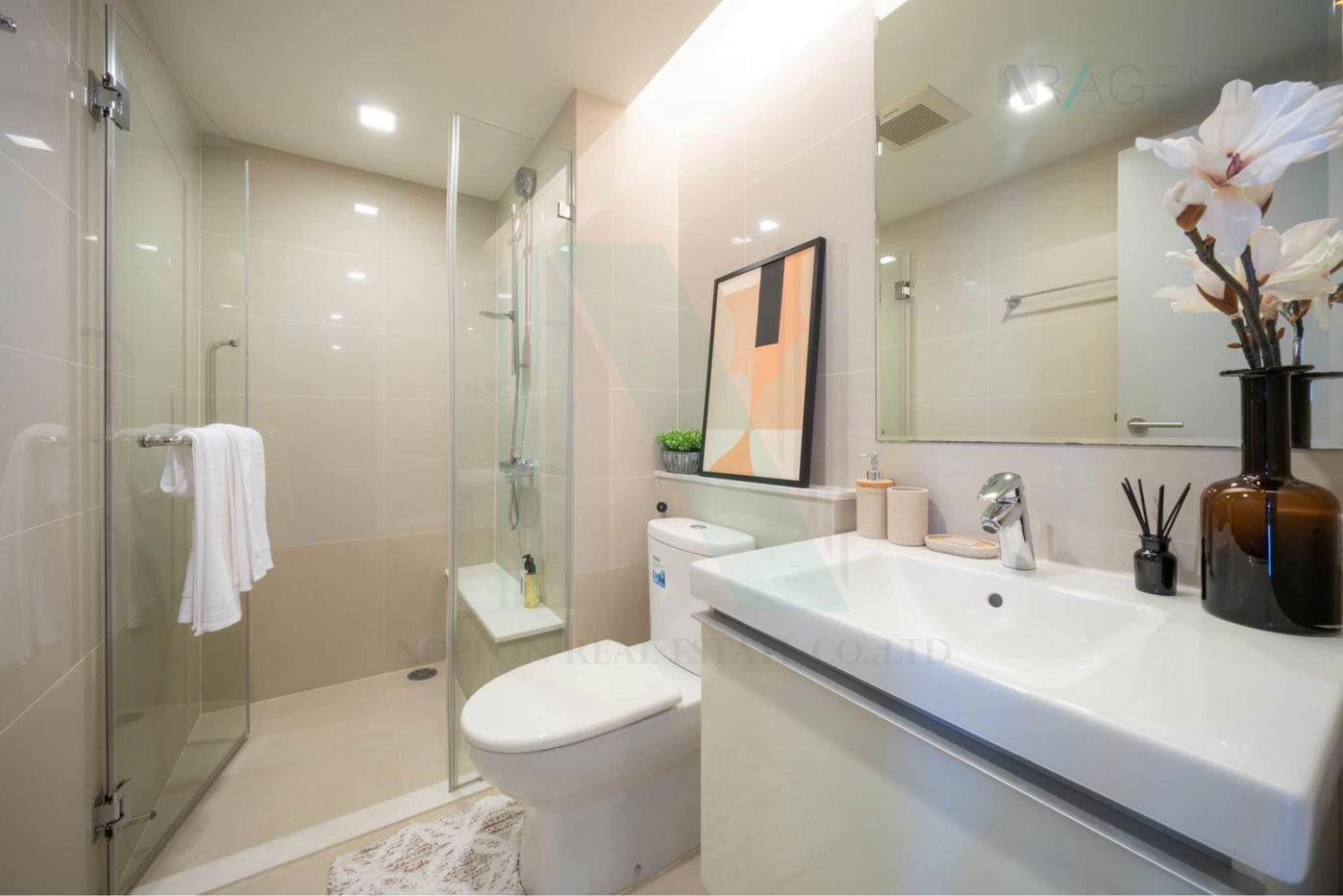 picture For Rent Condo FOCUS PLOENCHIT Building 1, Floor 8,2 bed room, Room size 70 sqm - 8/8