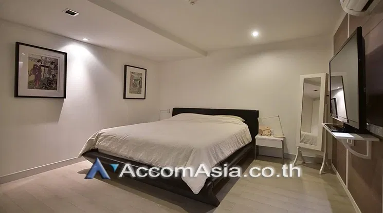 picture 🔼🔽 AccomA 📩  3 BR Condominium @The Emporio Place (AA25823) - 4/9