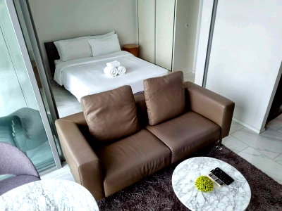 คอนโดให้เช่า : คอนโดให้เช่า : Hyde Sukhumvit 11 (ไฮด์ สุขุมวิท11) (( BTS นานา)) MK-02 line @livingbkk