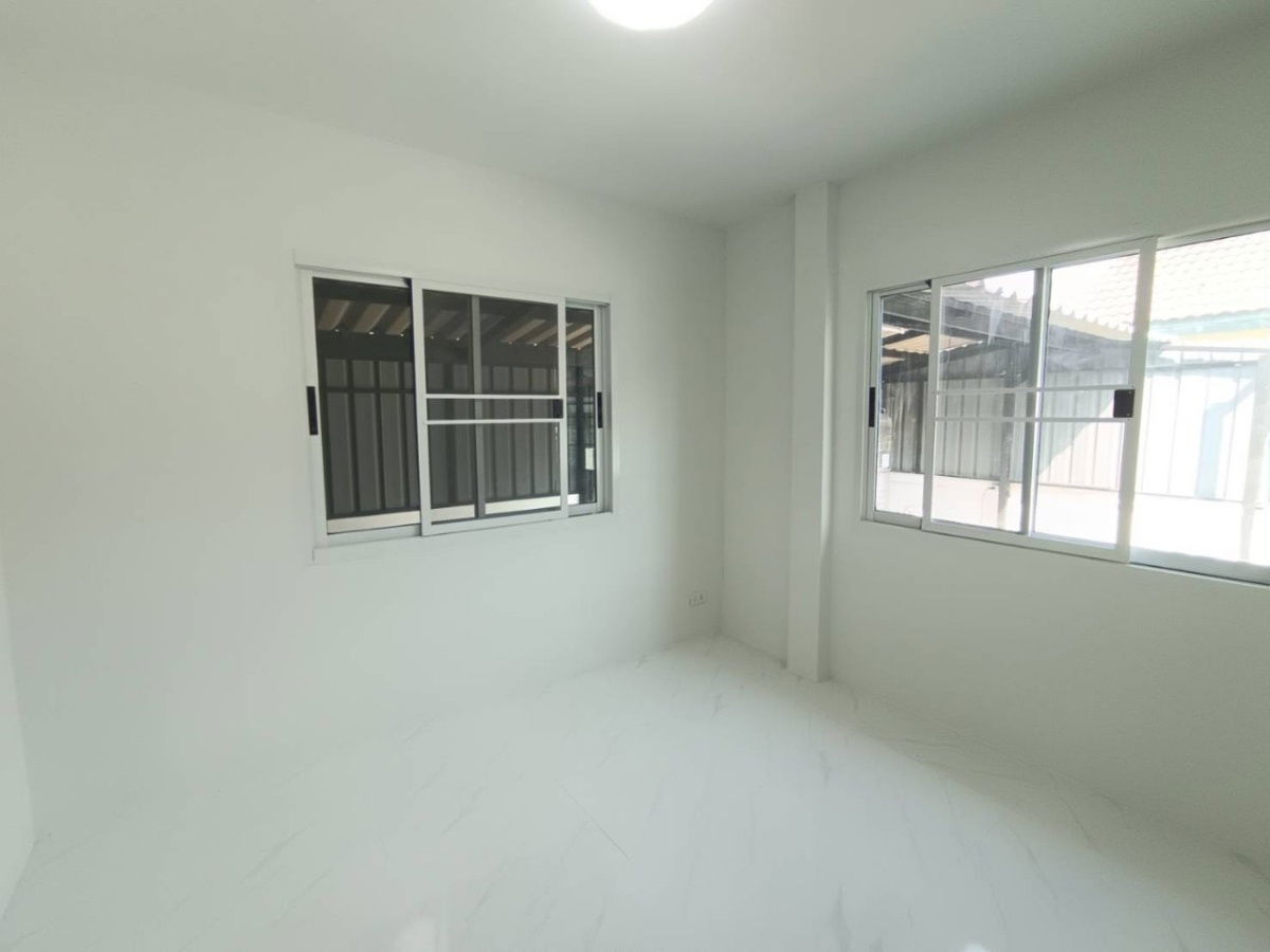 picture For Rent 18,000 THB Detached House Full Finished Renovation - 15/18