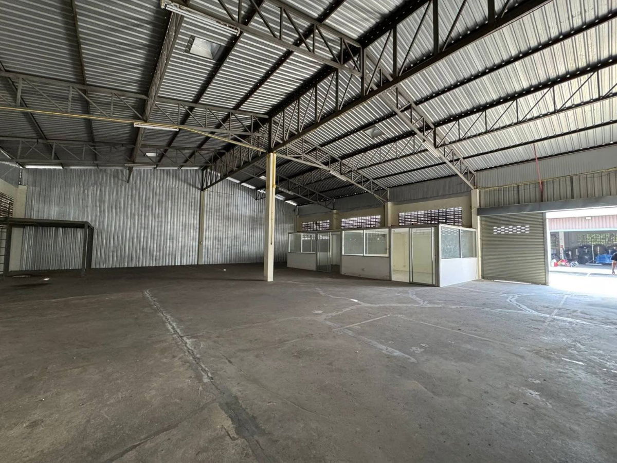 picture  Warehouse for rent with 2 Offices,1 toilet and 1 6 parkings.  - 3/4