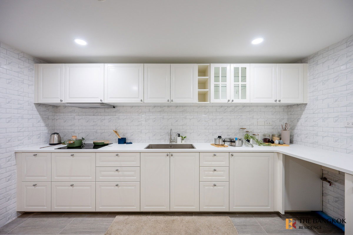 picture  💥Special Deal!  💥Newly Renovated Unit at Las Colinas Condo Near BTS asok - 19/20