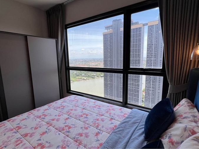 มีเครื่องซักผ้า คอนโด The Politan Rive ห้องสวย 1 ห้องนอน 25 ตรม. ชั้น 44 เพียง 8,900 บาท