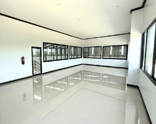 รูป ให้เช่าโกดัง โรงงาน พร้อมสำนักงาน สร้างใหม่ / ทำเล นิคมพัฒนา จ.ระยอง / พื้นที่ 3144 ตารางเมตร / พื้นที่สีเหลือง ขอ รง 4 ได้ / รถเทรลเลอร์ เข้าออกได้ - รูปที่ 8/14