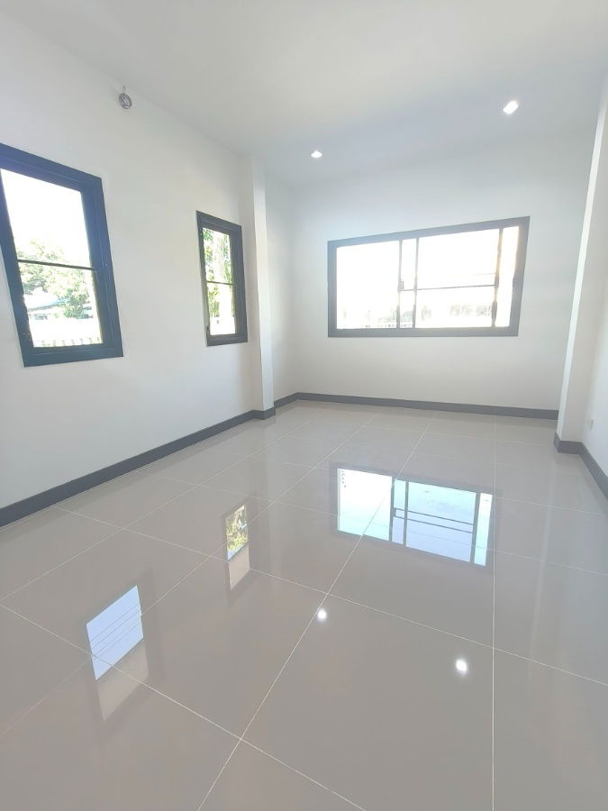 รูป บ้านเดี่ยวสุวินทวงศ์ หนองจอก ใกล้ขนส่งเขตพื้นที่4 มหาวิทยาลัยเทคโนโลยีมหานคร  ม.ซื่อตรง นัดชมด่วน 085-318-6868 - รูปที่ 21/22