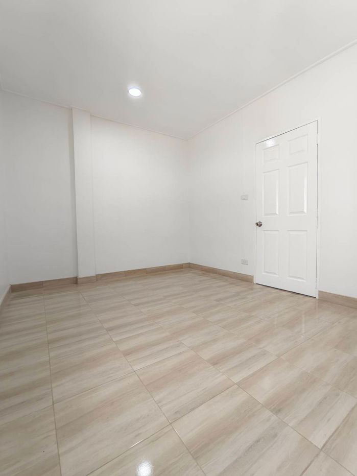 รูป ขายบ้าน มณีรินทร์ เลค แอนด์ พาร์ค ถนน 345 บางคูวัด โซนนันทนาการ์เด้น ทาวน์เฮาส์ 2 ชั้นครึ่ง บ้านเล่นระดับ พื้นที่ใช้สอยเยอะ ราคาเพียง 1,890,000 บาท - รูปที่ 16/20