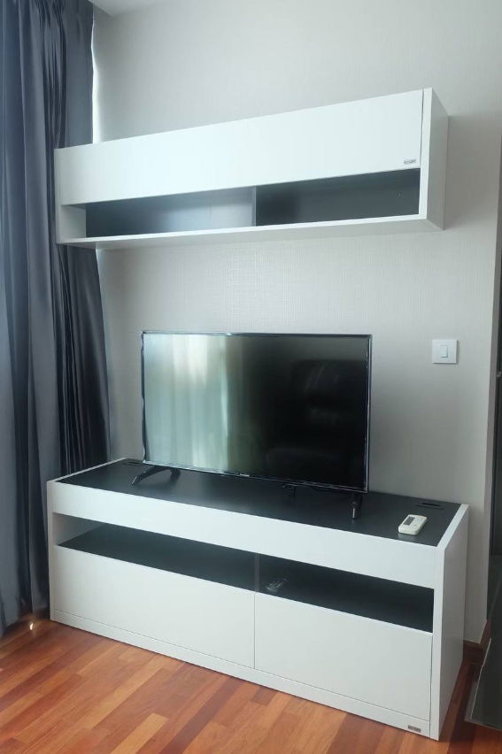 picture Wish Signature Midtown Siam 1【𝐑𝐄𝐍𝐓】🔥A clean white room with a wood pattern, decorated with luxurious minimalist fur🔥 Contact Line ID: @hacondo - 6/10