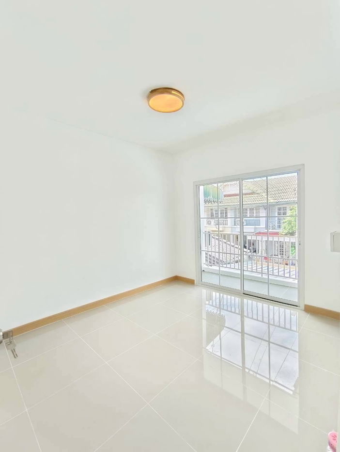 รูป ฟรีโอน! ทาวน์เฮ้าส์ 2 ชั้น พฤกษา 18/1 บางใหญ่ | ตกแต่งใหม่พร้อมเฟอร์ฯ | ใกล้ BTS/Westgate | 2.09 ลบ. - รูปที่ 15/20