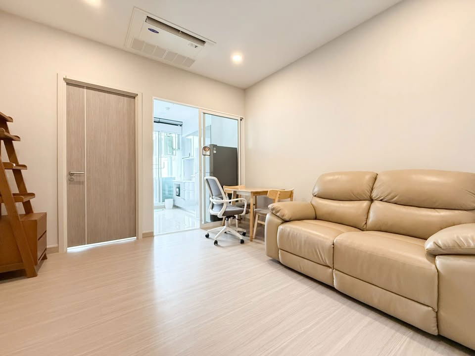 picture 🌟 Condo for Rent – Supalai Premier Si Phraya‑Sam Yan 🚇 Near BTS Sala Daeng / MRT Sam Yan 💰 26,000 THB/month 📋 Property Code: RS3681 - 1/20