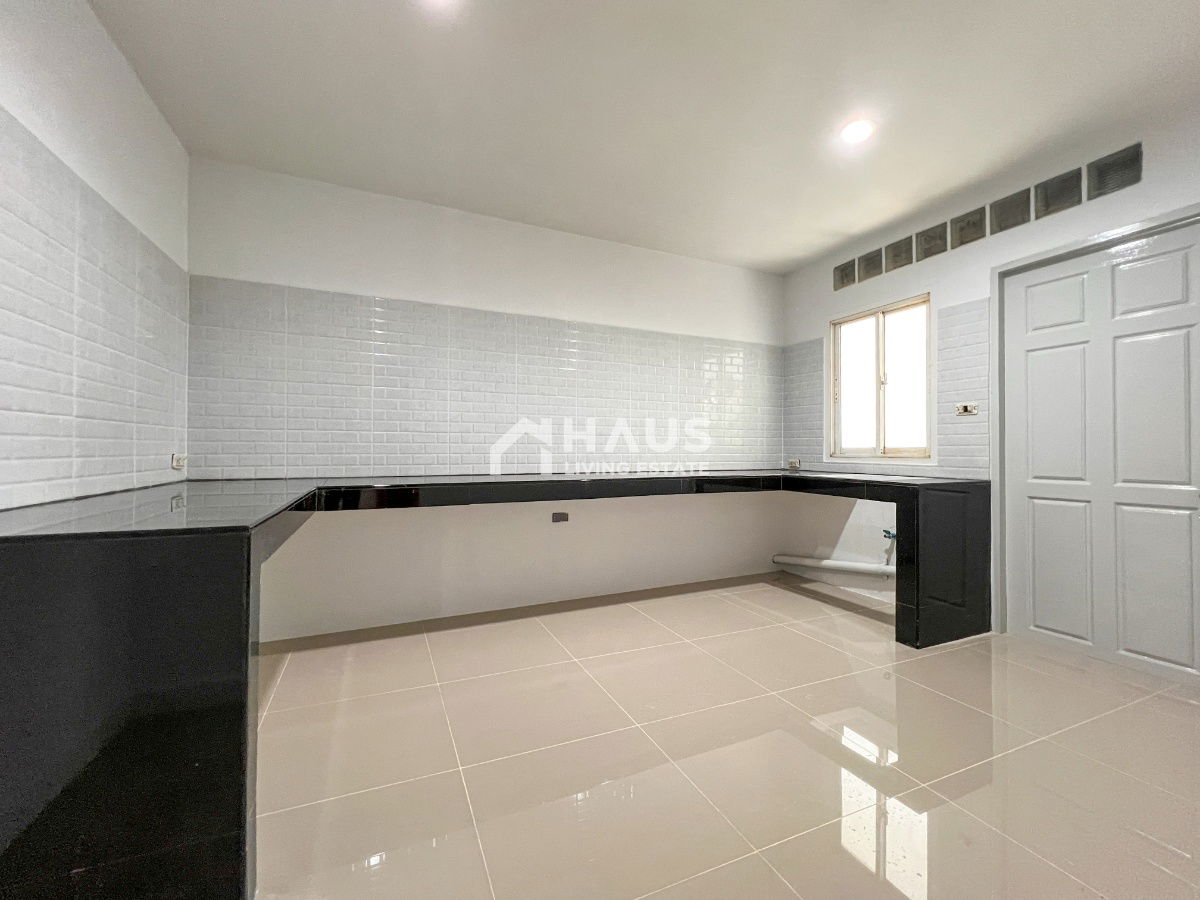 picture  Burasiri Ratchaphruek - Chaengwattana / 3 Bedrooms #HRP3027 - 12/20