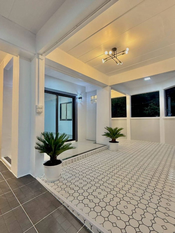 รูป ฟรีโอน! ทาวน์เฮ้าส์ 2 ชั้น พฤกษา 38/1 หลังมุม | ถ.บางกรวย-ไทรน้อย | ตกแต่งใหม่จัดเต็ม | 2.59 ลบ. - รูปที่ 4/19