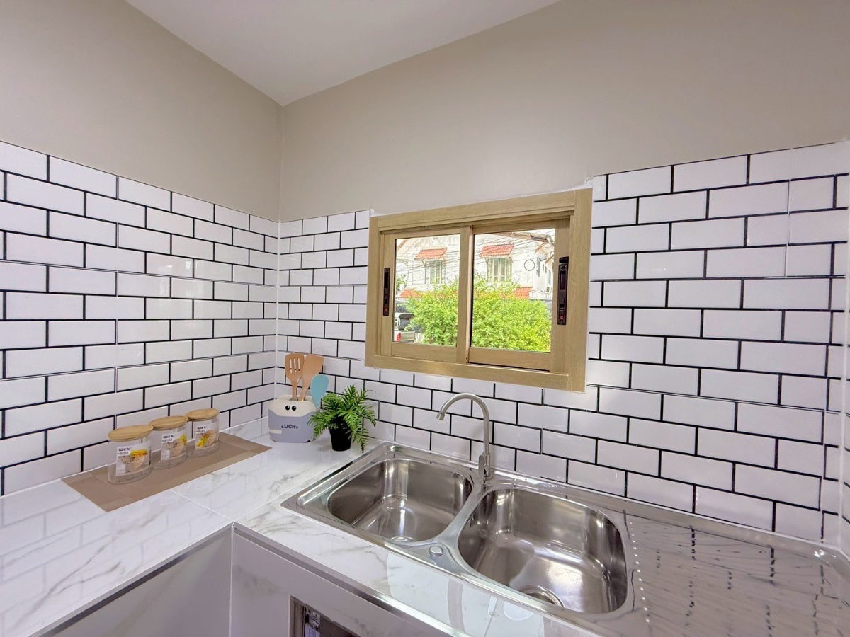 รูป ทาวน์เฮ้าส์ 2 ชั้น บัวทอง 4 หลังมุม | 33 ตร.วา | ถนนเมน ต่อเติมจัดเต็ม | 2.79 ลบ. ฟรีโอน!  - รูปที่ 17/20