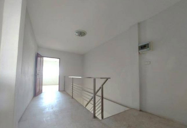 รูป อาคารพาณิชย์ เนื้อที่ทั้งหมด 61.2 ตารางเมตร 780/1 ตำบลในเมือง อำเภอเมืองนครราชสีมา นครราชสีมา ราคา 4,047,000 บาท - รูปที่ 9/16