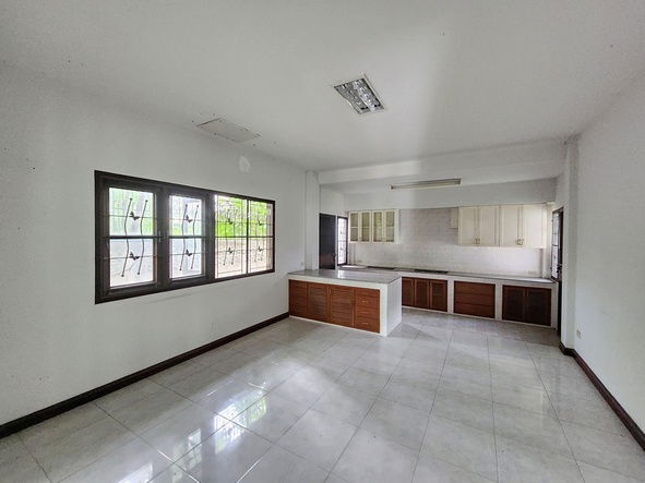 picture FOR SALE  HOUSE PROPERTY  6800000 BAHT. - 5/8