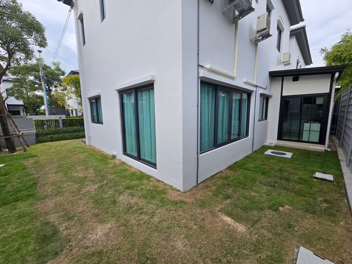 รูป 🏡 บ้านเดี่ยวหรู พร้อมเข้าอยู่ | Grande Pleno สุขุมวิท–บางนา 3 ห้องนอน 4 ห้องน้ำ บ้านใหม่ตกแต่งสไตล์ Classic Luxury - รูปที่ 10/17