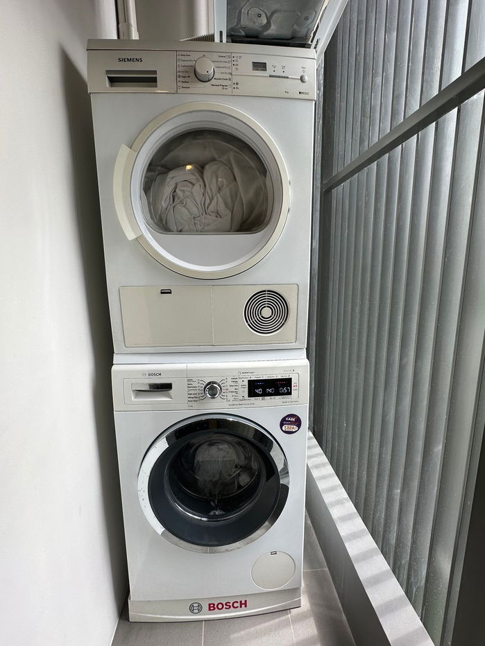 picture Wish Signature 2 Midtown Siam【𝐑𝐄𝐍𝐓】🔥Modern high-end look with black furniture and gold accents with subtle sparkles🔥 Contact Line ID: @hacondo - 7/8