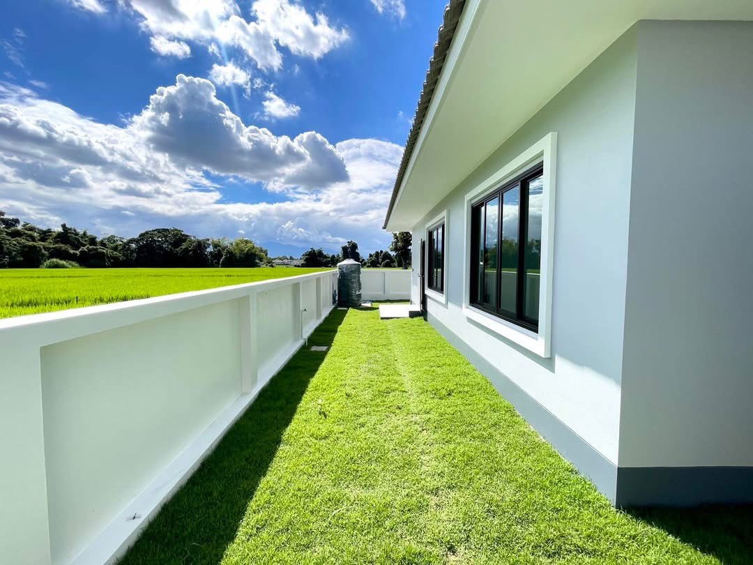 รูป ขายบ้านเดี่ยวชั้นเดียว  3 ห้องนอน  2 ห้องน้ำ  1 ห้องครัว  2 ที่จอดรถ - รูปที่ 8/9