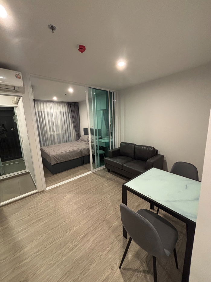 picture For rent Regent Home Bangna, Near BTS Bangna, 7th floor, owner speaks English - 9/13