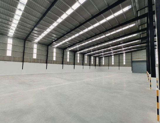 รูป ให้เช่าโกดัง โรงงาน พร้อมสำนักงาน สร้างใหม่ / ทำเล นิคมพัฒนา จ.ระยอง / พื้นที่ 3144 ตารางเมตร / พื้นที่สีเหลือง ขอ รง 4 ได้ / รถเทรลเลอร์ เข้าออกได้ - รูปที่ 12/14