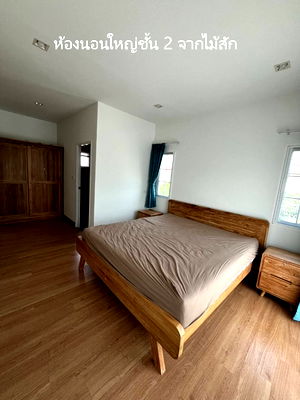 Twin houses for rent : for rent Golden Neo Bangkae 3 bedroom 3 bathroom 2 parking lot, 4 parking around house