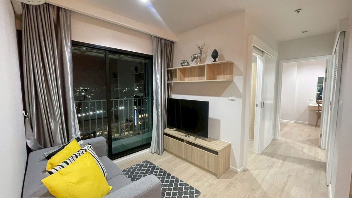 picture For Rent: Escent Festival, a condo that comes with all the conveniences of travel, next to Central Festival. - 1/15