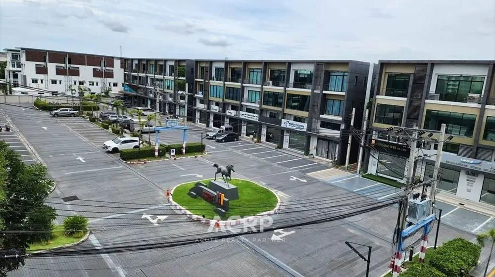 picture Modern 3.5-story home office for rent at H-Cape Biz Sector On Nut - Sukhapiban 2, on the main road. - 11/12