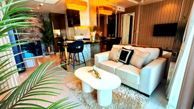 ขายคอนโด : ขายคอนโดหรูพัทยา The Riviera Monaco ห้องมุม อ่างจากุซชี่ วิวทะเล