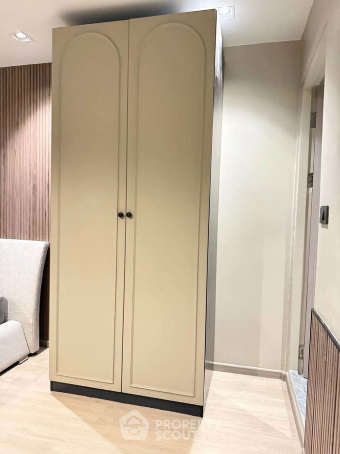 รูป คอนโด 2-ห้องนอน ที่ วิทยุ คอมเพล็กซ์ คอนโดมิเนียม ใกล้ BTS เพลินจิต (ID 2450742) - รูปที่ 13/15