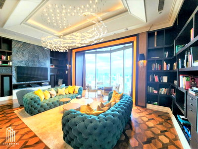Condos for sale Assumption Convent Silom School : Condo for SALE Super RARE ITEM PENTHOUSE The Residences At Mandarin Oriental Bangkok High floor room, beautifully decorated, very livable.