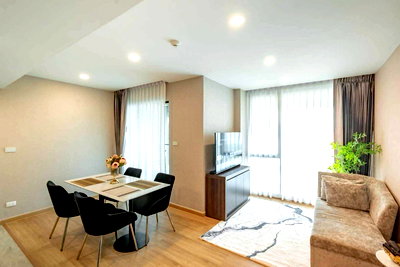 Condos for rent : lloyd Soonvijai-thonglor This room is sent directly to the customer. Served immediately. Beautiful room, fully decorated, ready to move in 