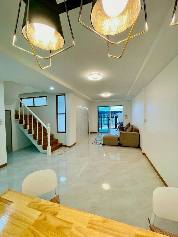 รูป ฟรีโอน! ทาวน์เฮ้าส์ 2 ชั้น บัวทองธานี | 4 นอน 2 น้ำ | ใกล้สมบัติบุรี/BTS คลองบางไผ่ | 2.09 ลบ. - รูปที่ 15/20