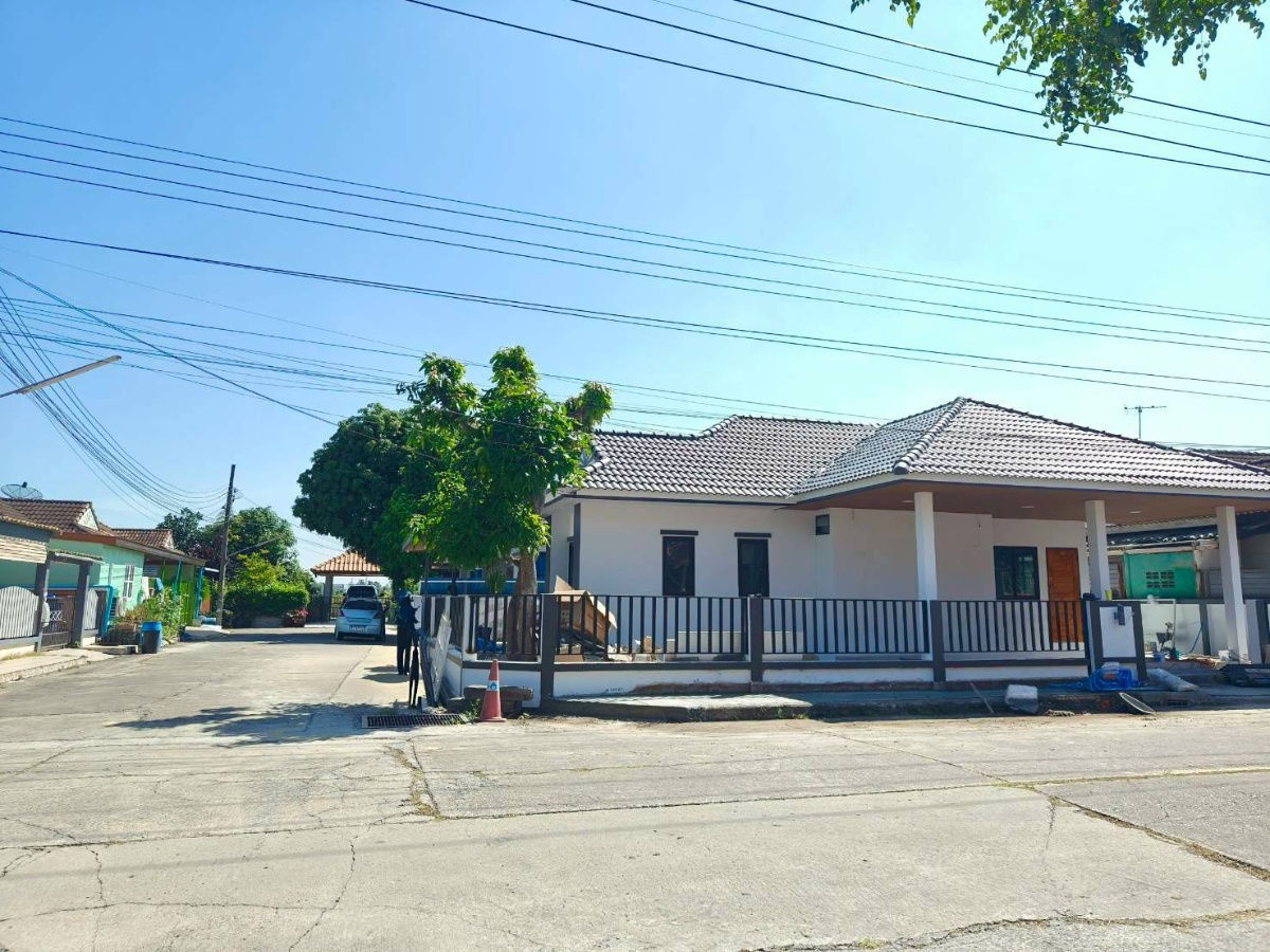 รูป บ้านเดี่ยวชั้นเดียว กว้างมาก ตกแต่งใหม่ทั้งหลัง หมู่บ้าน ซื่อตรง ถนนสุวินทวงศ์ 29 แขวงลำผักชี เขตหนองจอก พร้อมเฟอร์ฯ - รูปที่ 20/21