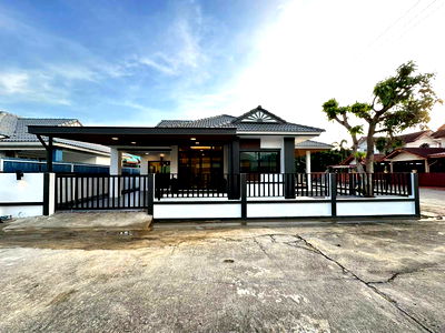 บ้านเดี่ยว ถนนสุวินทวงศ์ : บ้านเดี่ยวสุวินทวงศ์ หนองจอก ใกล้ขนส่งเขตพื้นที่4 มหาวิทยาลัยเทคโนโลยีมหานคร  ม.ซื่อตรง นัดชมด่วน 085-318-6868