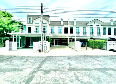 ทาวน์โฮมให้เช่า : ให้เช่าบ้านอินดี้ 2 บางนา-รามคำแหง 2 ( indy 2 Bangna-Ramkhamhaeng 2) อยู่ซอยรามคำแหง 2 ใกล้เมกา บางนา